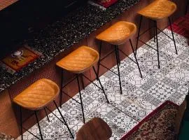 Ḥokma Boutique Hotel & Tropical Lounge