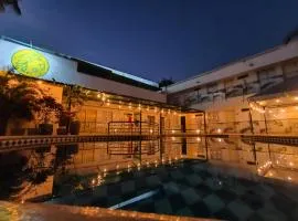 Hotel Calarca Club