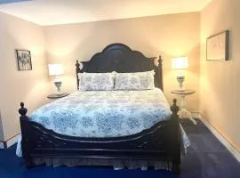 The Eastland Historic Hotel- Hondo Room