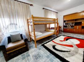 Friendship Dorms Hostel, hotel en Shkodër