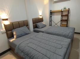 นครินทร์ เพลส - Nakarin PIace、Ban Nong Waengのホテル