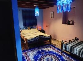 Dar Zitouna，位于舍夫沙万的酒店