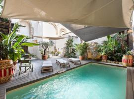 Porta di Castro Boutique Hotel & Pool, hotel in Palermo
