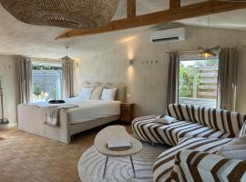 Chalet Leon, hotel in Geel