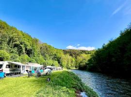 Camp Kyllburg โรงแรมในKyllburg