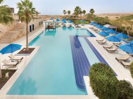Ramada Resort Dead Sea, Hotel in Sowayma