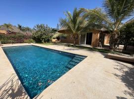 Agence Adjana Resort - Résidence Les Alizées, ξενοδοχείο σε Saly Portudal