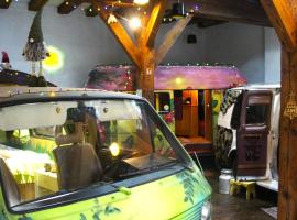 Viesnīca Urban Van Glamping Riga Rīgā