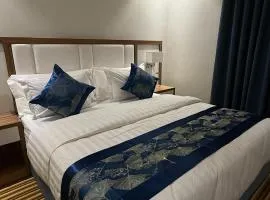 HYATT RESiDENCE