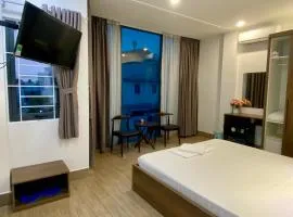 Khách Sạn Hoa Phượng