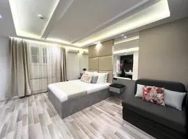 Hotel Forever
