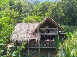 Finca La Selvita Chocolate experience, hotel in Buritaca