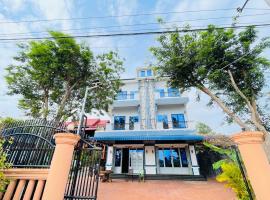 Golden Lady Hostel,位于贡布的酒店