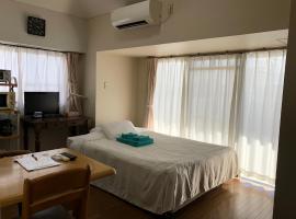 Weekly Harbourview Mansion Main Building, ξενοδοχείο στη Νάχα