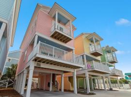 Pink Bungalow w Private Beach! Girls Getaway!, hotel in Gulf Shores