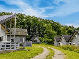 Carlsberg Hytter og Glamping, хотел в Свендборг