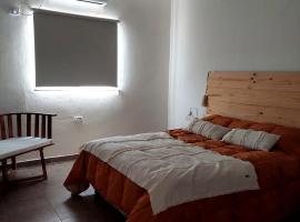 Salir del Cráter Apart VALENTIN, Hotel in Los Sarmientos