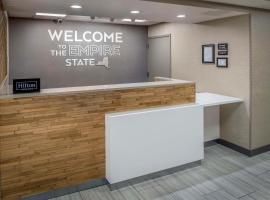 Hampton Inn Long Island/Commack, hotell i Commack