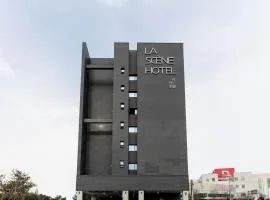 La Scene Hotel