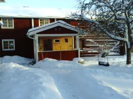 Fotos de Hotel: Dränggårdens Stuga på Genuin Rättviksgård