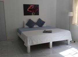 Hill View Rooms, hotel v destinaci St Mary