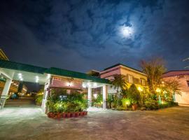Gambaran Hotel: Mesasa Garden Motel