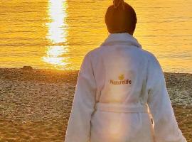 Naturelife Bungalows & SPA, hotel in Cıralı