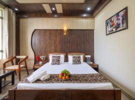 The Chetu's Nest Near Mall road kasauli, Hotel in Kasauli