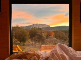 La tiny house sainte victoire、メルイユのホテル