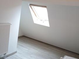 Welcome Home, hotel v Gentu