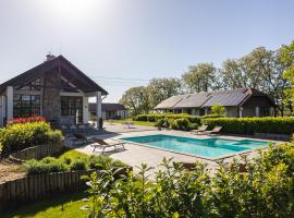 Leveleki Vendégház - Egeres Tanya, hotel in Levelek