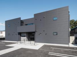 ホテル ナインステイツ唐津, hotel v destinaci Karacu