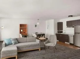 TownePlace Suites by Marriott Chicago Naperville