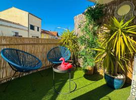 Suites Aronas-hébergements climatisés rive droite plein centre ville、ル・グロー・デュ・ロワのホテル