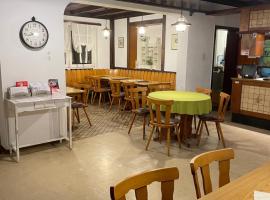 Gaststätte Wiesengrund, hotel v destinaci Groß-Gerau