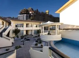 半渡供氧Holiday Villa设计师民宿