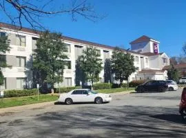 Sleep Inn Airport - Billy Graham Parkway