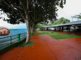 ILLIKKALAM Lakeside Cottages Kumarakom Kerala