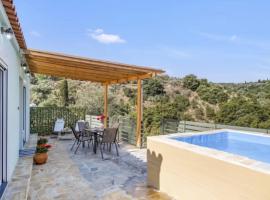 Villa Μyrsini, ξενοδοχείο στο Κατομέρι