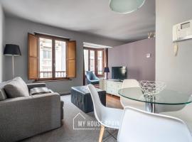 MyHouseSpain - Apartamentos Moros 41, hotel in Gijón