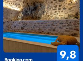 YeeOn Boutique Hotel, Gythio - Historic Hotels of Europe, khách sạn ở Gythio