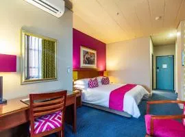 Cape Town Lodge Hotel