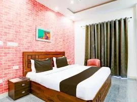 Hotel Aastha Shree Dham