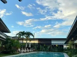 Acquatro Suites