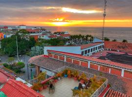 Casa Kraken Hostel, hotel in Puerto Vallarta