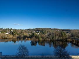 Tay Views Apartment, hotel in Perth