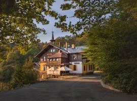 Hotel Lovecký zámeček Orion