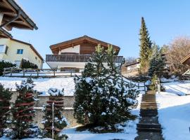 Chalet Vista dal Dragun by Interhome, ξενοδοχείο σε Laax