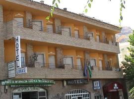 Hotel Limas, hotel in Cazorla