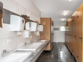 Campingplatz Orange Schindelbacherhof, hotel en Spielberg